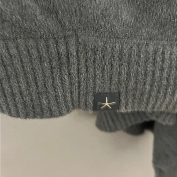 Barefoot Dreams Hooded Cardigan - Picture 4 of 7